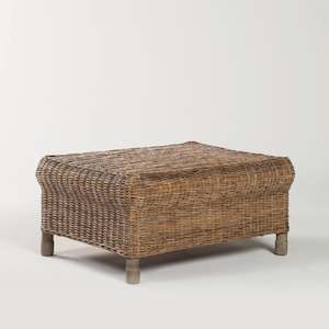 Hamptons: Rattan Gable Ottoman / Pepper