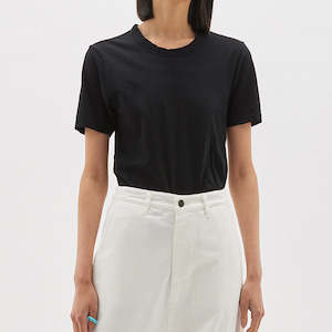 Bassike / Slim Heritage Short Sleeve T-Shirt / Black