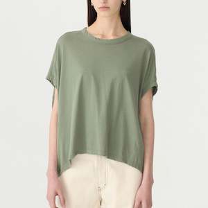 Bassike / Circle T-Shirt / Dark Sage