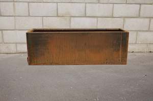 Frontpage: Long Planter