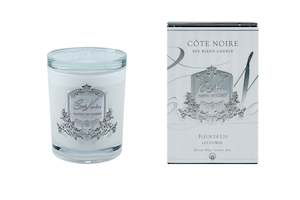 ** CLEARANCE ** Cote Noire 450g Candle - White Vessel with Silver Badge  - Lily Flower