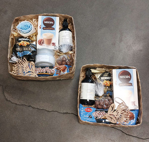 Products: Celebration Kete CountryGardenFlowers