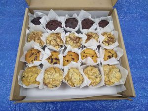 Products: MUFFIN MIXED TRAY - The Bake House