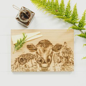 Products: Country Friends Etched Oak Serving Board – Country Outlook