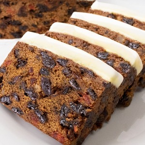Products: Iced Dark Fruit Cake 1kg - Coupland's Bakeries