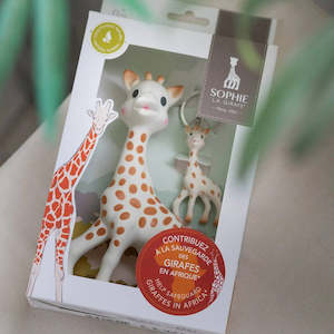 Teething: Sophie la Giraffe with Keychain