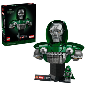 Lego: Lego S.H Doctor Doom Bust 76345