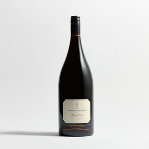 Pinot Noir: 2025 Pinot Noir, Te Muna Road Vineyard 1.5L