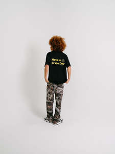 Box Fit: CRATE "HAVE A CRATE DAY" BOX FIT T-SHIRT