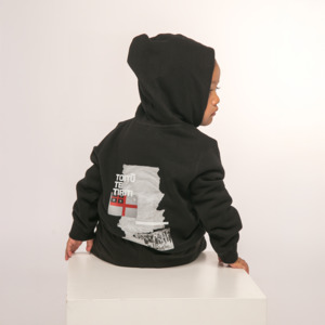 Cravass Kids: Te kara Toitū te Tiriti - Kids Hoodie