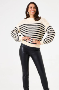 Garcia: GARCIA LEATHER LOOK LEGGINGS - BLACK - V40313-60