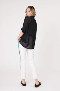 Lemon Tree Design: LEMON TREE DESIGN - GRETA TOP - BLACK - 210LTDSS25
