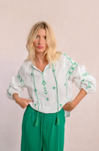 Molly Bracken: MOLLY BRACKEN LADIES WOVEN TOP - WHITE - Z629DE-WHI