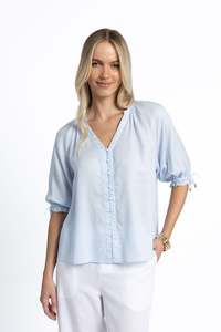 HUMIDITY LIFESTYLE REECE BLOUSE - ICE BLUE
