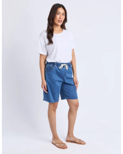 FOXWOOD GABBY BERMUDA SHORT - DARK INDIGO