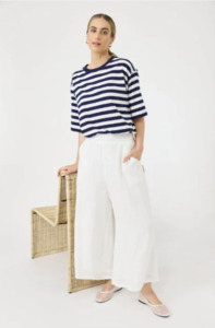 Eb Ive: EB & IVE STUDIO CROP PANT - SALT - 2494902