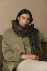 EB & IVE NOMAD SCARF - PAMPUS