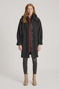 EB & IVE - SABLE HOOD JACKET - CHAR