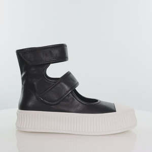 MINX -  ASTRO - BLACK IVORY SOLE