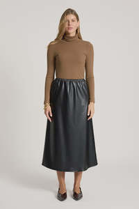 EB & IVE - AMINA SKIRT - BLACK