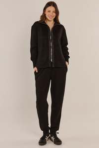 BETTY BASICS SABINA SWEATSHIRT - BLACK