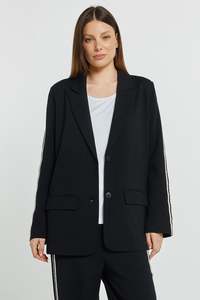 BETTY BASICS BRONWYN BLAZER - BLACK