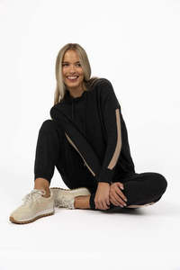 HUMIDITY LIFESTYLE PEYTON HOODIE - CHARCOAL/LATTE