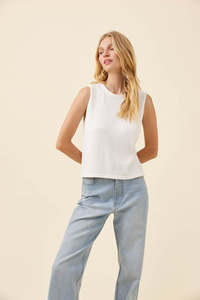 Isle Of Mine: ISLE OF MINE HASER TANK - WHITE