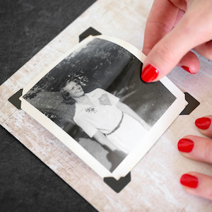 Photo Corners - Black (180/pk) website