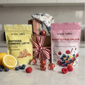 Frontpage: Golden Glow Wellness Gift Box