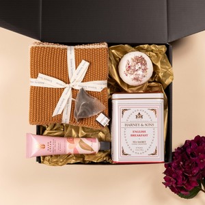 Gift Boxes: Something Lovely