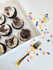 Products: Cookies and Cream Cupcake Kit crumbs & confetti