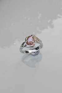 Something Special: Mothmade 'Peach Swirl' Ring