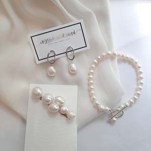 Hoop Heaven: Traci - white cultured freshwater pearls, hoop earring SETS