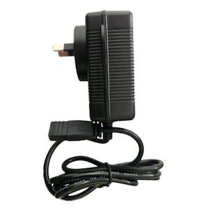 Greedy Pig Charger