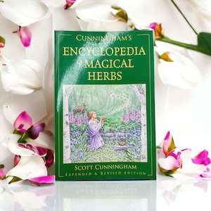 Oracle Tarot Cards: Cunninghams Encyclopaedia Of Magical Herbs.