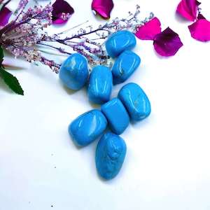 Tumbled Polished Stones: Blue Howlite