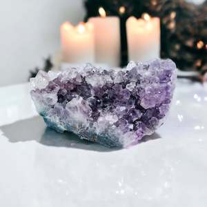Large Crystals Clusters: Large Amethyst Cluster 646g