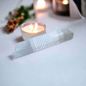 Large Crystals Clusters: Large Selenite 382g