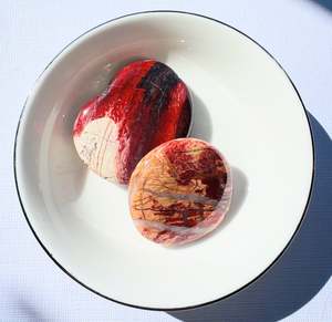 Tumbled Polished Stones: Red Picture Jasper