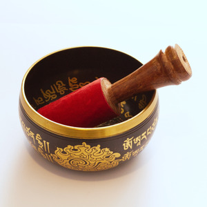 Tibetan Singing Bowl Om Mantra Black 9cm