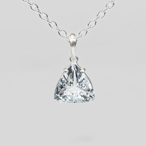 Silver Pendants: Aquamarine Silver Pendant