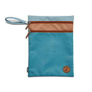 Bags And Travel: WET BAG Moss Colourblock