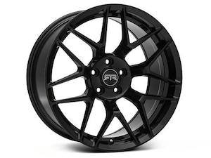 Wheels And Tyres: RTR TECH 7 WHEEL (2005-24 MUSTANG)