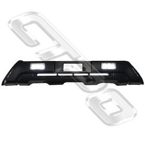 8194190-32PG - FRONT PLASTIC NUDGE BAR - WITH FOG LAMPS - TO SUIT TOYOTA HIACE 2&hellip;