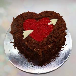 Customized Cakes 1: Cupid's Arrow Heart Cake 丘比特之箭心形蛋糕