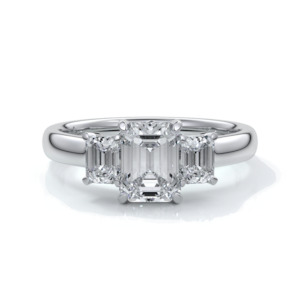 Engagement Rings.atom: Stella