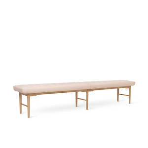 Beds: VLA75 Foyer Bench