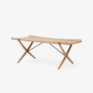 Tradition: X Coffee Table HM13
