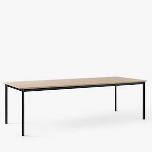 Drip Dining Table HW117